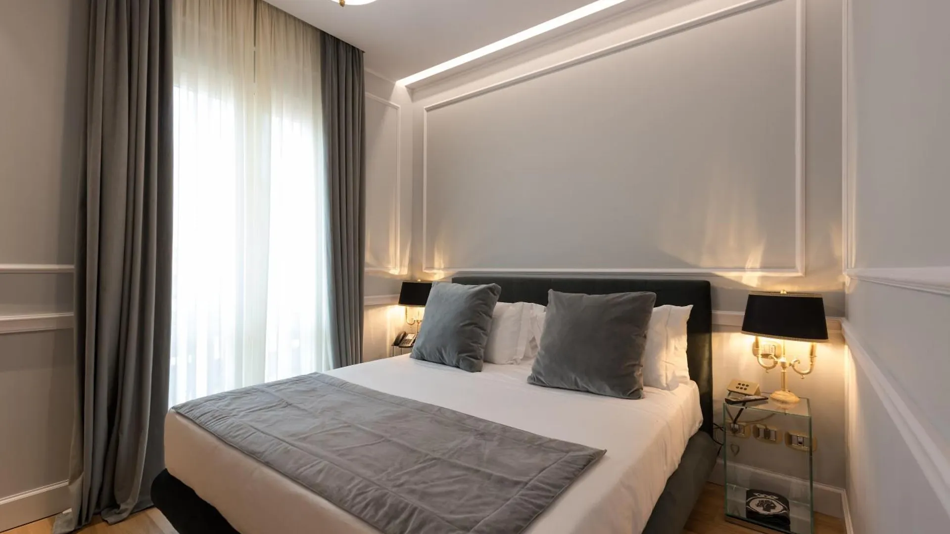 Grand Hotel Et Des Palmes Palermo 5*,  Italy