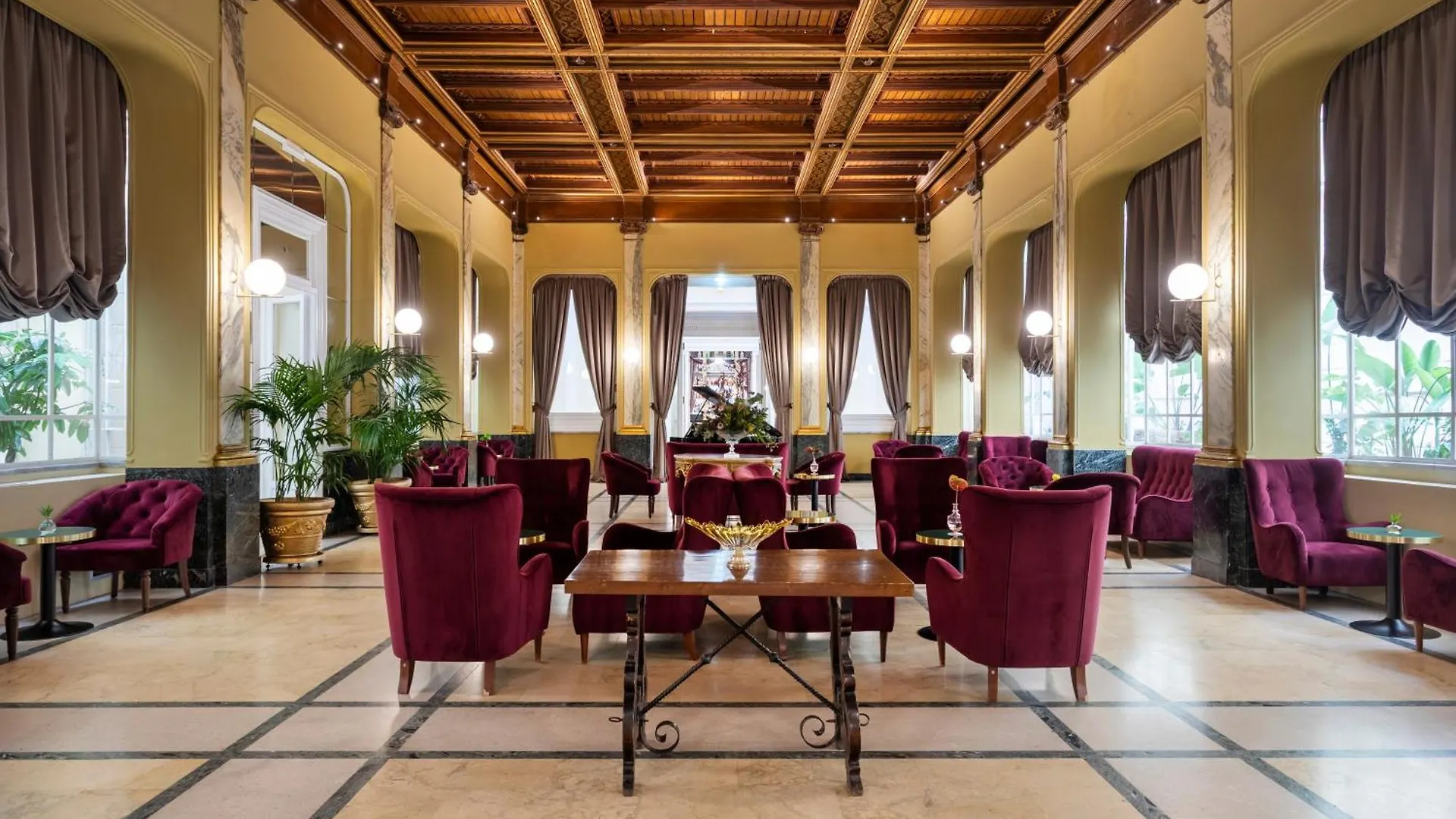 Grand Hotel Et Des Palmes Palermo 5*,