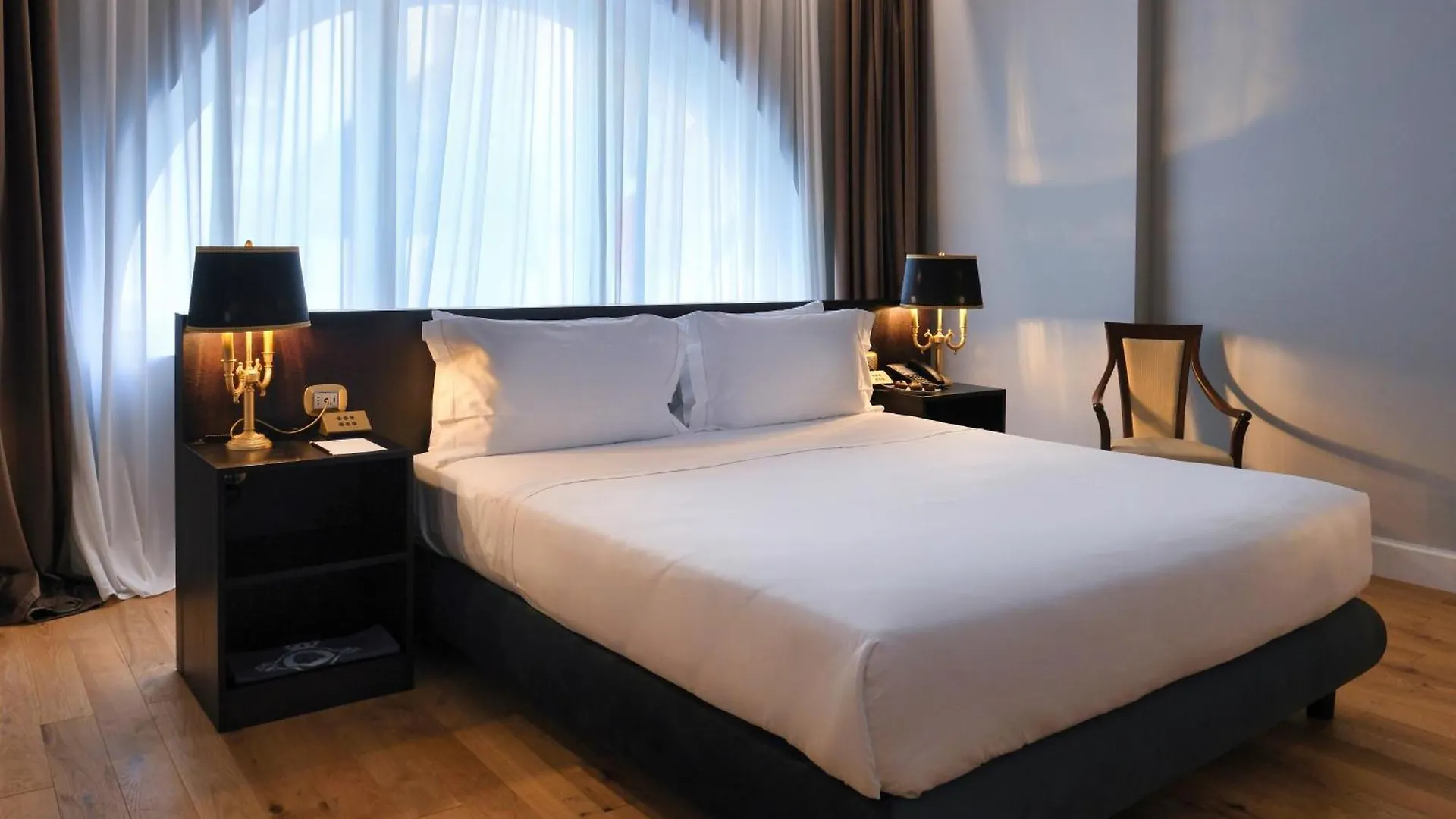 Grand Hotel Et Des Palmes Palermo 5*,