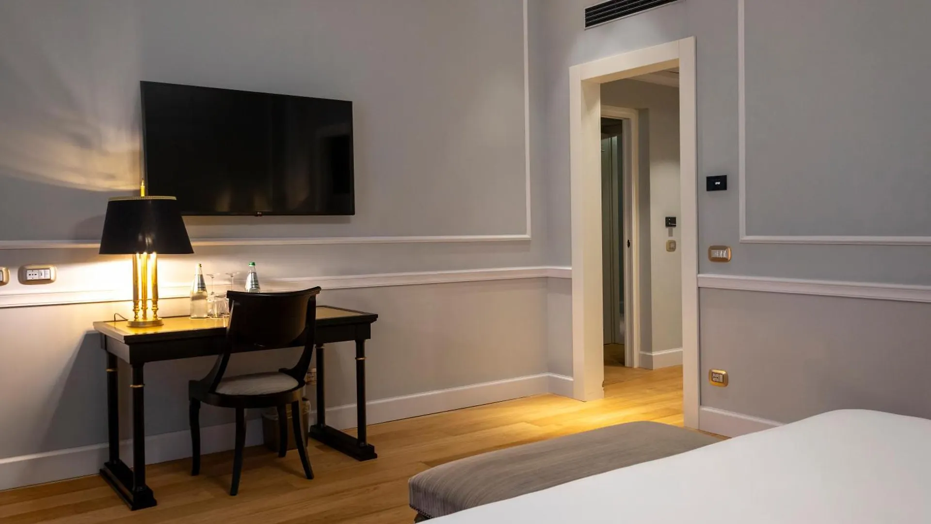 פלרמו Grand Hotel Et Des Palmes 5*,  איטליה